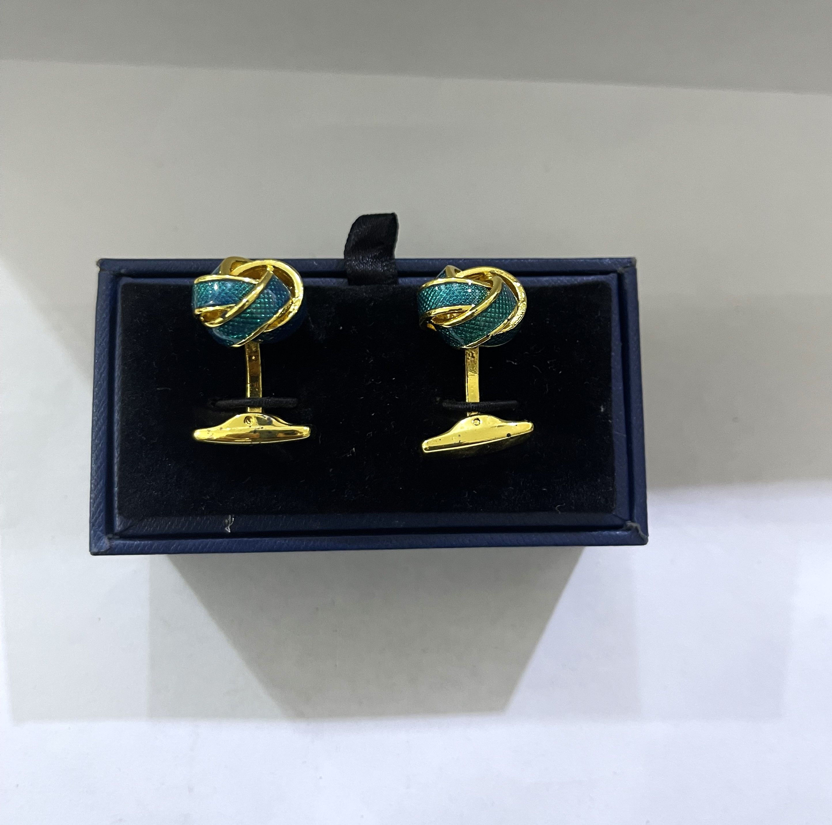Cufflinks 5
